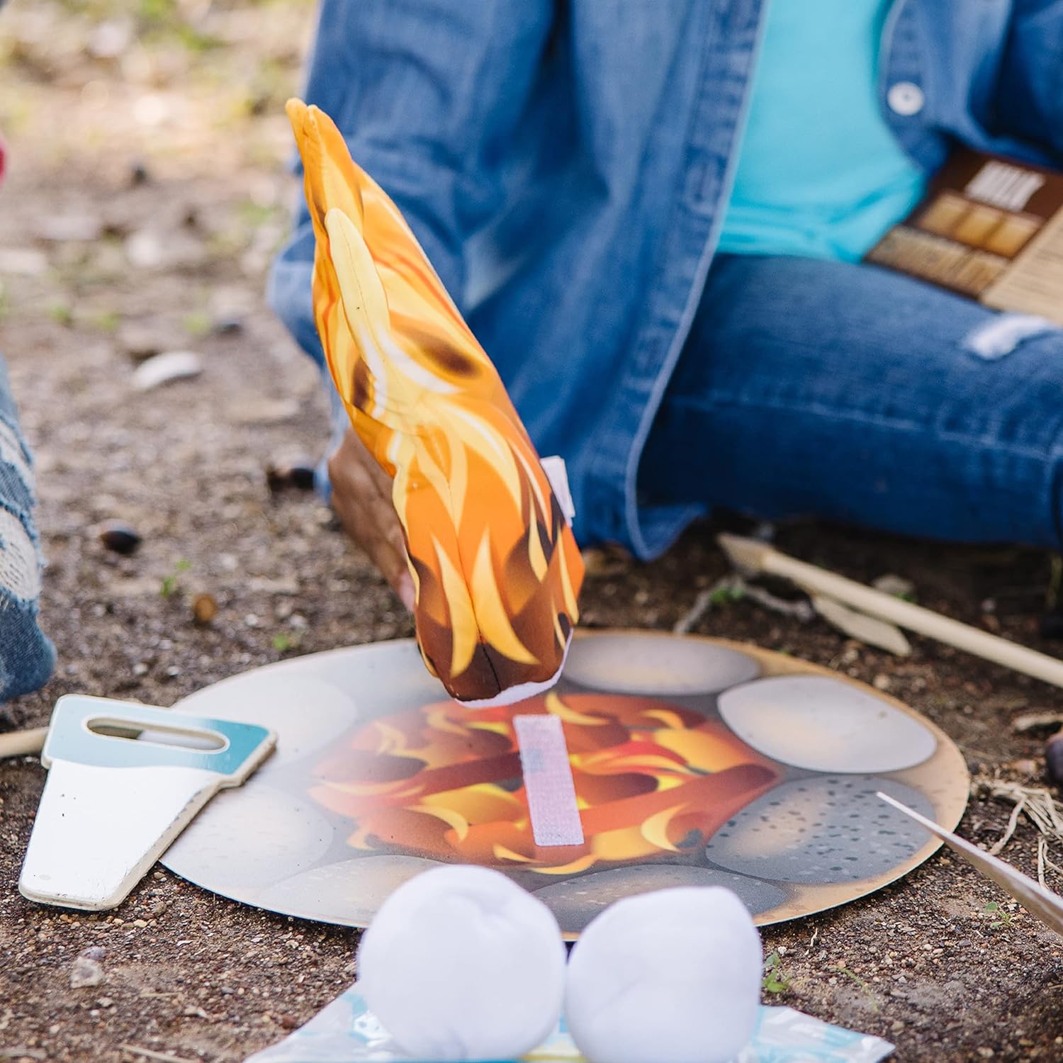 Melissa & Doug Let's Explore Campfire S'Mores Play Set - Play Campfire Sets For Kids Ages 3+ - Image 7